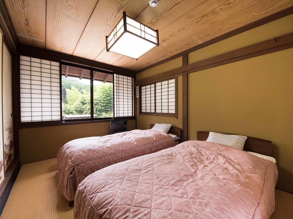 Yokohama Fujiyoshi Izuten Ito  Exterior photo