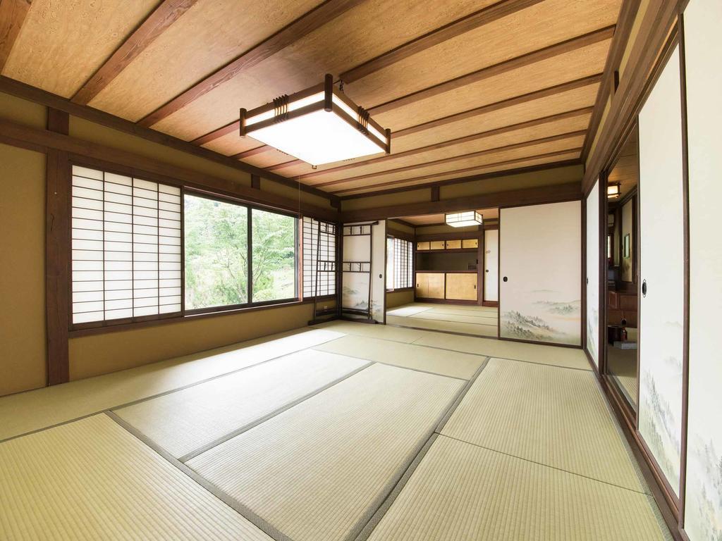 Yokohama Fujiyoshi Izuten Ito  Exterior photo