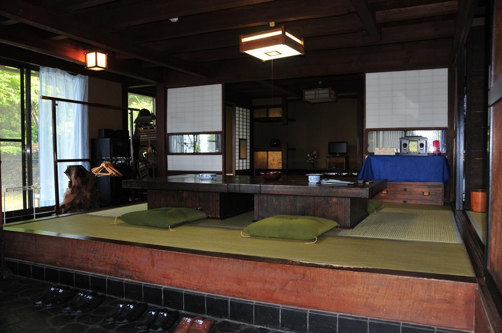 Yokohama Fujiyoshi Izuten Ito  Exterior photo